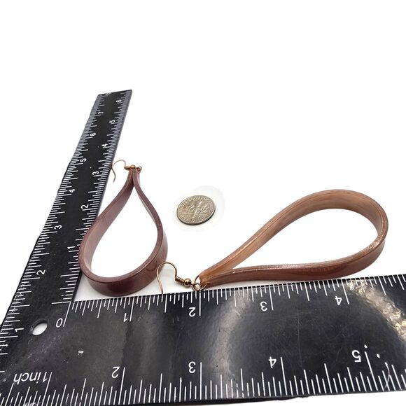 Pierced Earrings Long Hoop Tan Light Brown Glittered Acrylic Loop Boho Statement - Picture 2 of 4